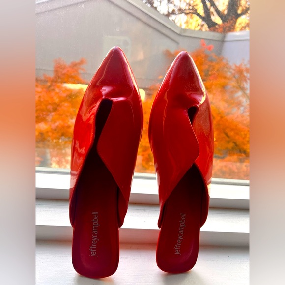 Jeffrey Campbell Tableu kitten heel pumps. Almost like new. Used once. - Picture 4 of 6